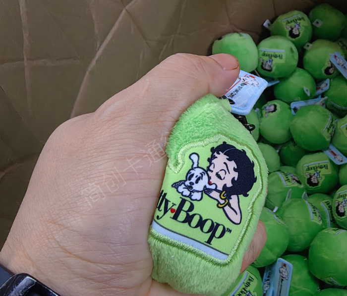 毛絨團子